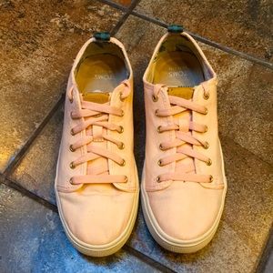 TOMS Travel Lite sneakers in pink, Size 8.5 US